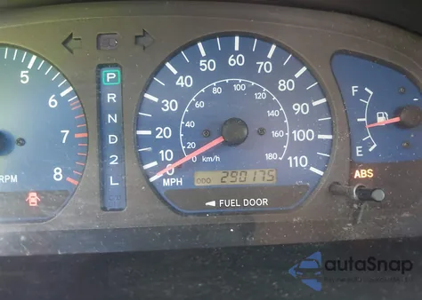 2001 Toyota Sienna Le from USA, damaged, VIN 4T3ZF13C81U407725